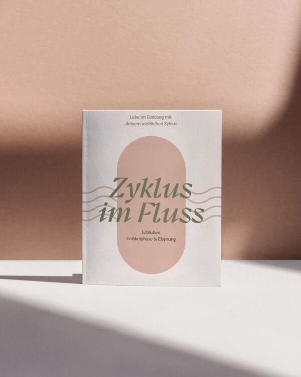 eBook «Zyklus im Fluss - Erblühen»